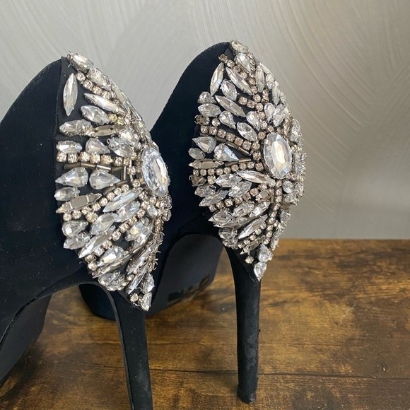 Charlotte Russe Erin heels, black, size 7 - Picture 4 of 9